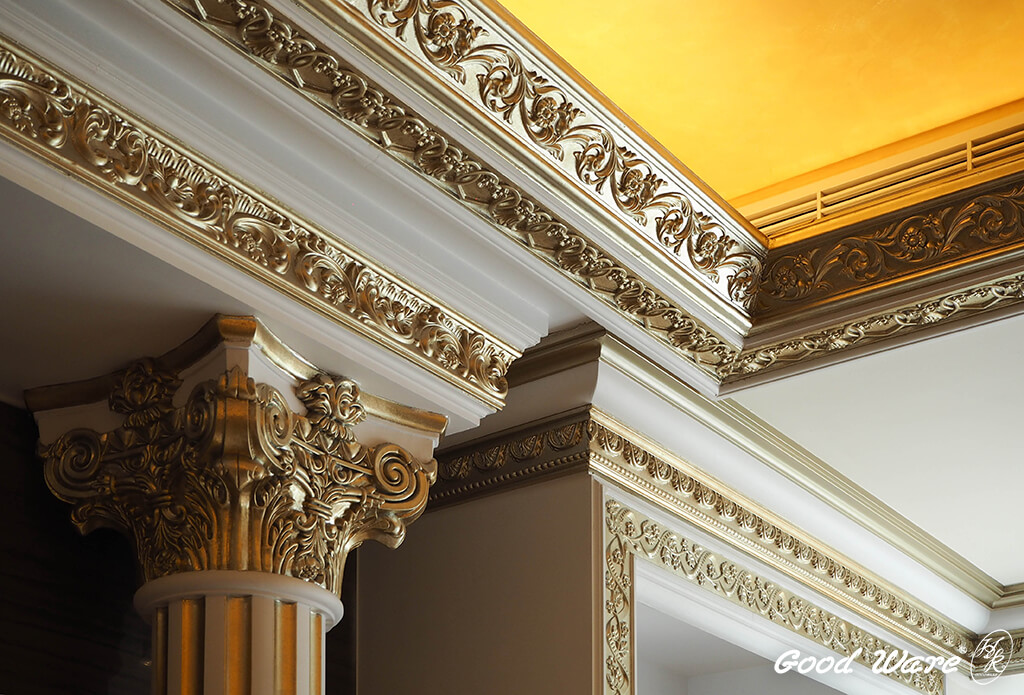 天花角線搭配羅馬柱