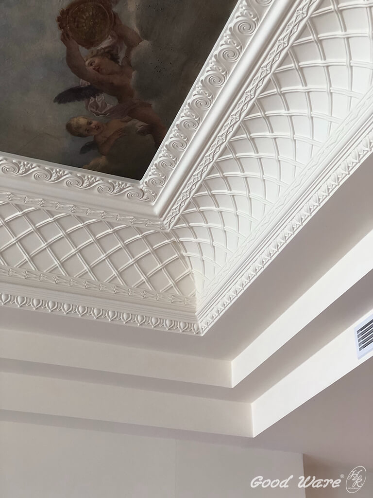 大面寬雕刻角線板與雕刻平面線板運用