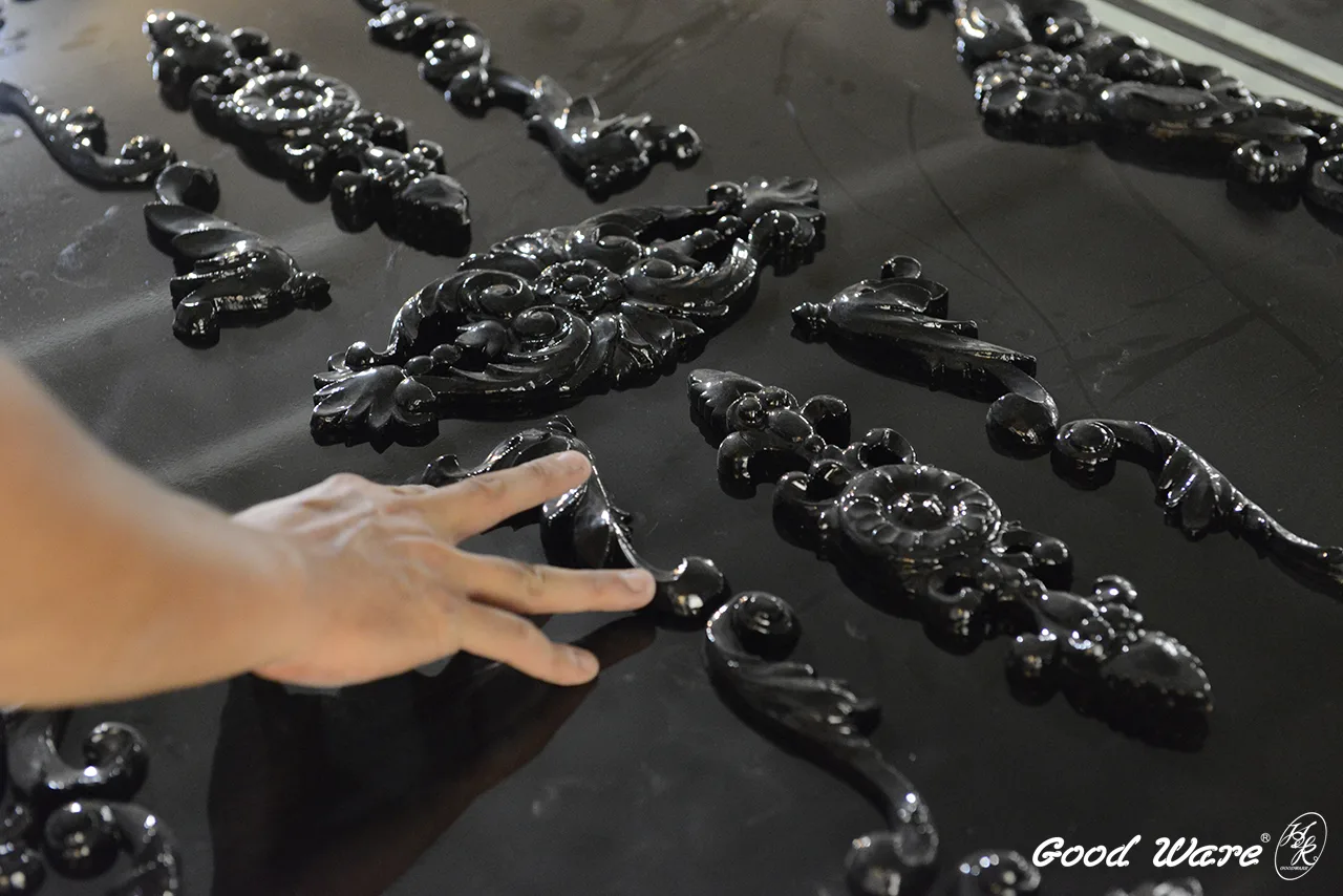 排列飾花過程照片